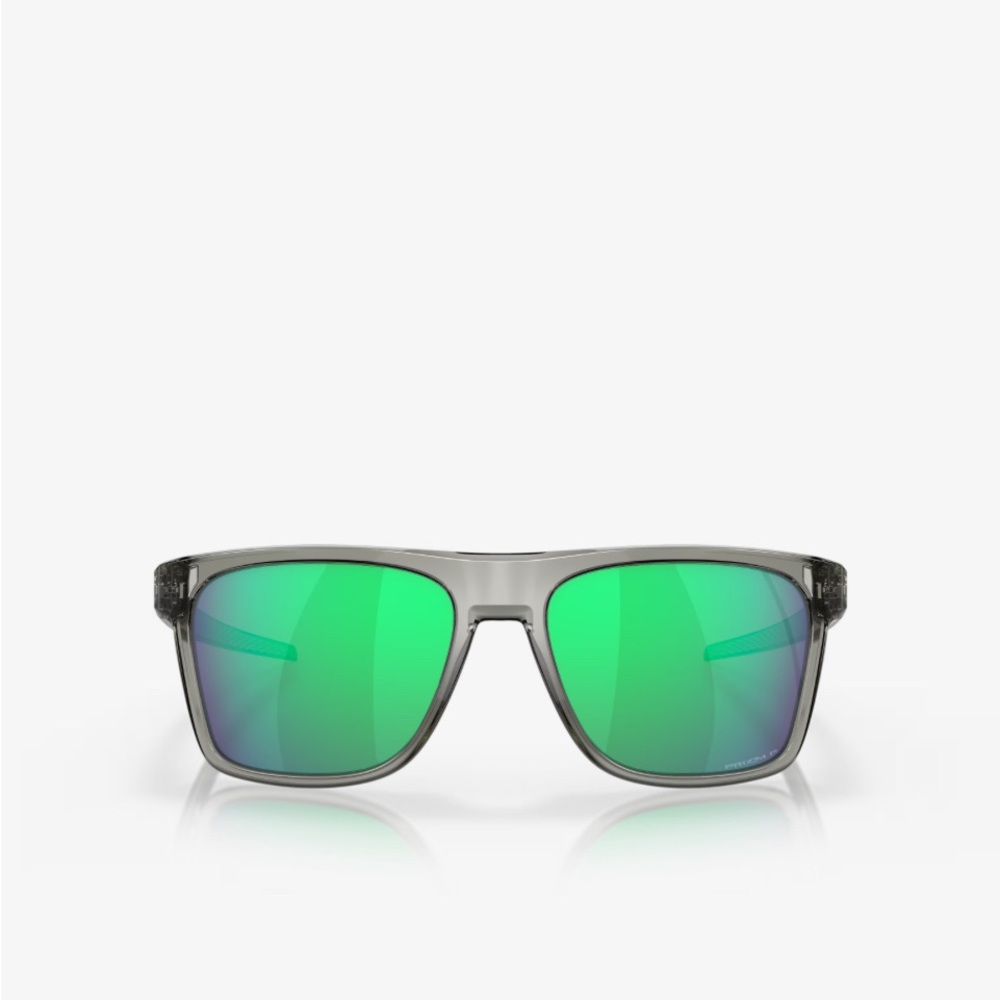 New Oakley
Leffingwell Sunglasses with Green Mirror Lenses